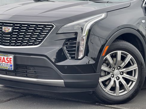Used 2023 Cadillac XT4 Premium Luxury image 3