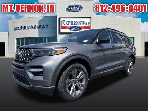 Used 2024 Ford Explorer XLT w/ Equipment Group 202A AWD/4WD image 1