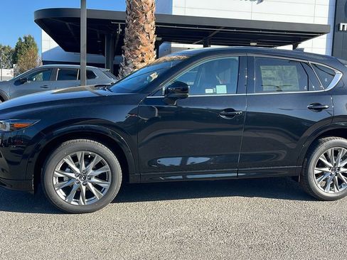 New 2025 MAZDA CX-5 AWD 2.5 S w/ Premium Plus Pkg image 12
