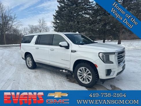 Used 2023 GMC Yukon XL SLT image 1