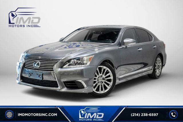Used 2017 Lexus LS 460 w/ Comfort Package RWD image 1