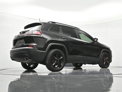 Used 2020 Jeep Cherokee Latitude Plus FWD image 39