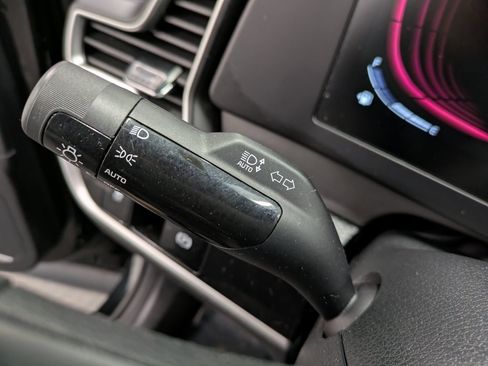 Used 2024 Kia Sportage LX image 18