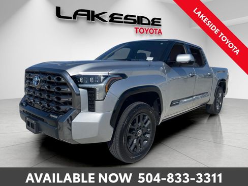 Used 2023 Toyota Tundra Platinum image 1