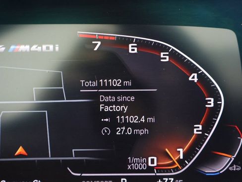 Certified 2024 BMW Z4 M40i w/ Premium Package RWD image 17