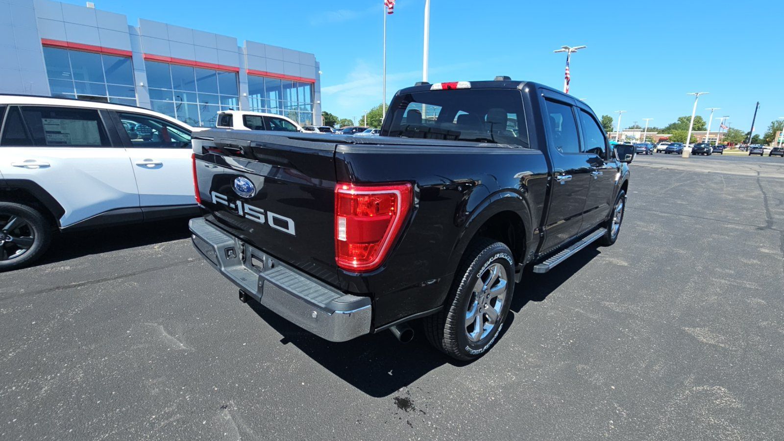 Used 2021 Ford F150 XLT w/ Equipment Group 301A Mid AWD/4WD image 3