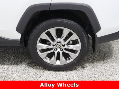 Used 2023 Toyota RAV4 Limited image 10