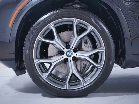 Used 2026 BMW X5 xDrive50e w/ M Sport Package AWD/4WD image 2