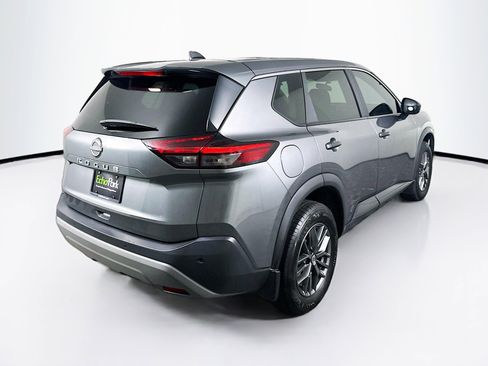Used 2023 Nissan Rogue S FWD image 9