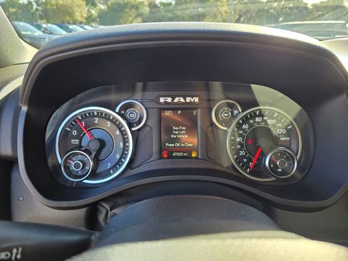 Used 2022 RAM 1500 Big Horn image 24