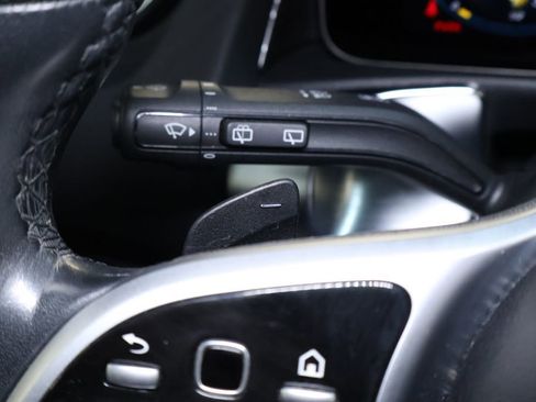 Used 2020 Mercedes-Benz GLB 250 4MATIC image 24