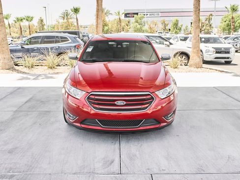 Used 2017 Ford Taurus Limited FWD image 6