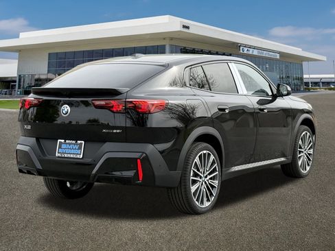 New 2026 BMW X2 xDrive28i w/ Convenience Package image 10