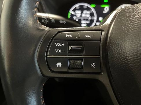 Used 2025 Honda CR-V Sport-L image 23
