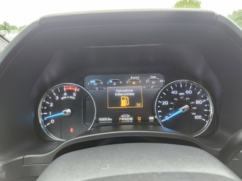 Used 2022 Ford F350 Platinum AWD/4WD image 32
