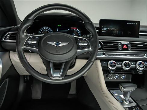 Used 2023 Genesis G70 2.0T RWD image 20