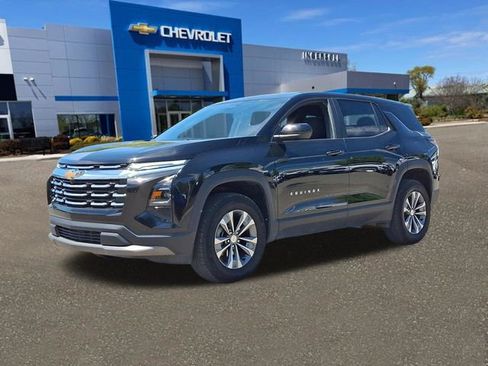Used 2025 Chevrolet Equinox LT AWD/4WD image 33
