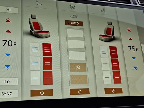 Used 2026 Land Rover Range Rover Velar Dynamic SE image 25