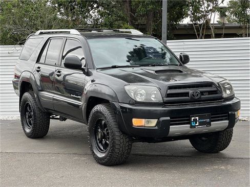 Used 2004 Toyota 4Runner Sport AWD/4WD image 8