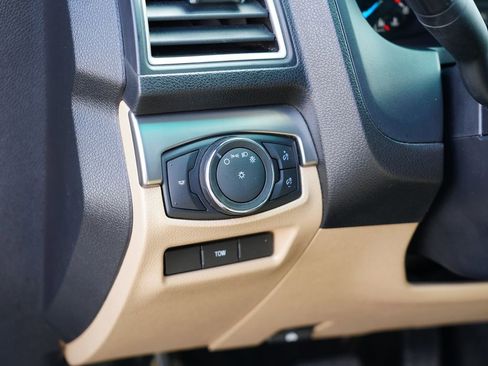 Used 2016 Ford Explorer 4WD image 17