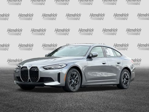 Certified 2023 BMW i4 eDrive35 image 9