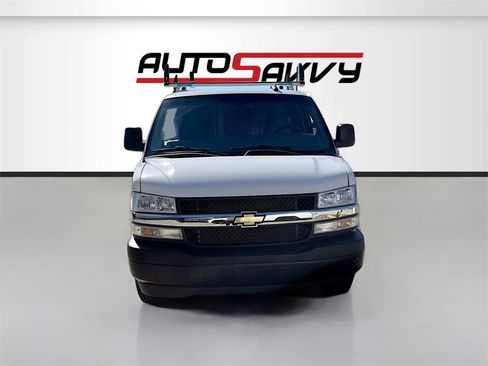 Used 2023 Chevrolet Express 2500 w/ Driver Convenience Package image 2