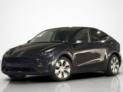 Used 2024 Tesla Model Y 2WD
