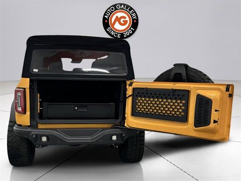 Used 2021 Ford Bronco Badlands image 17