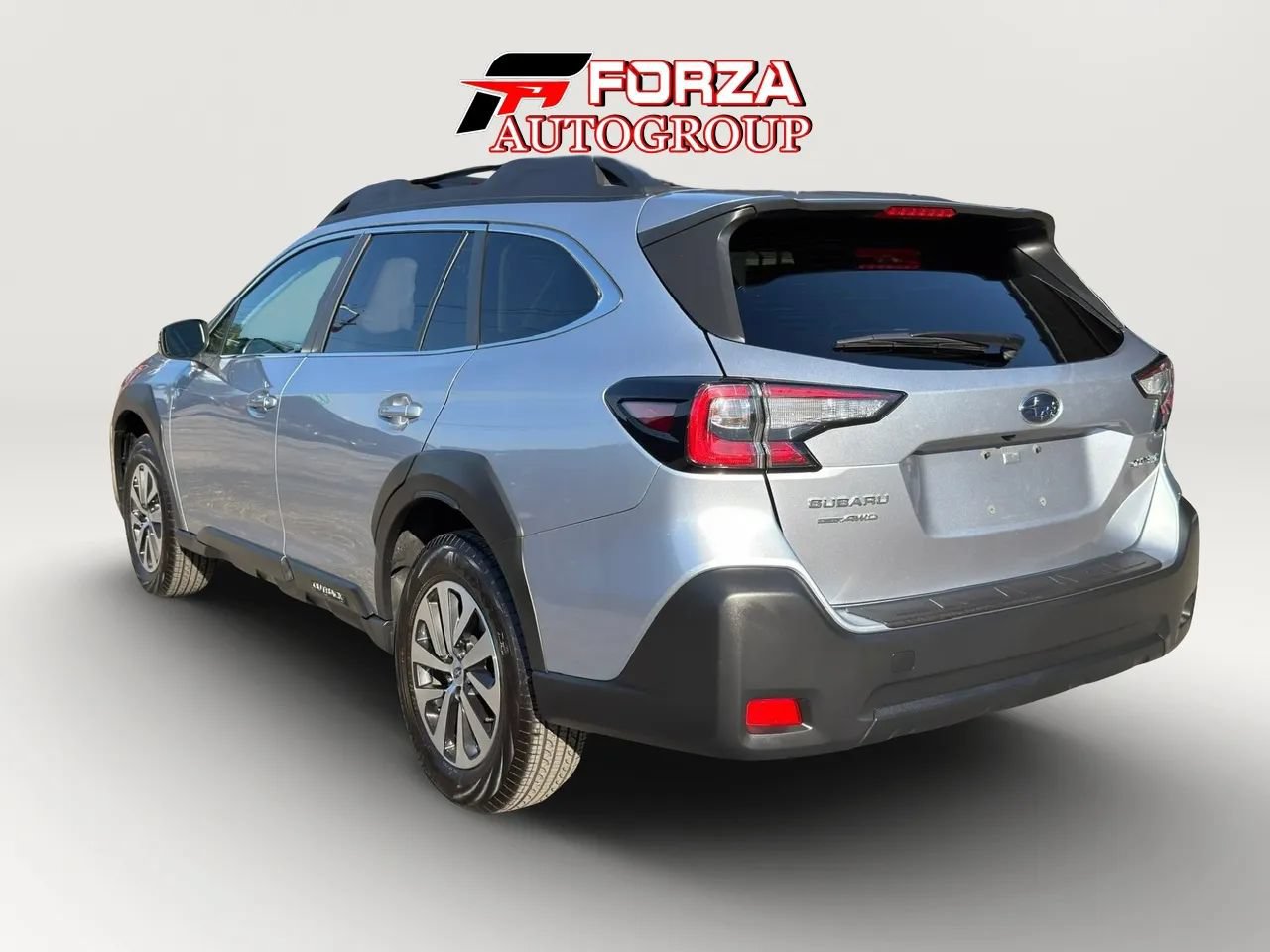 Used 2025 Subaru Outback Premium AWD/4WD image 6