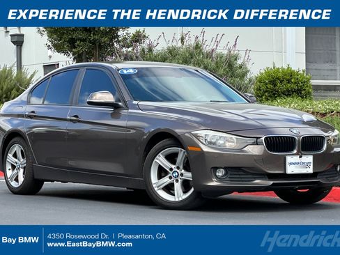 Used 2014 BMW 320i Sedan image 1