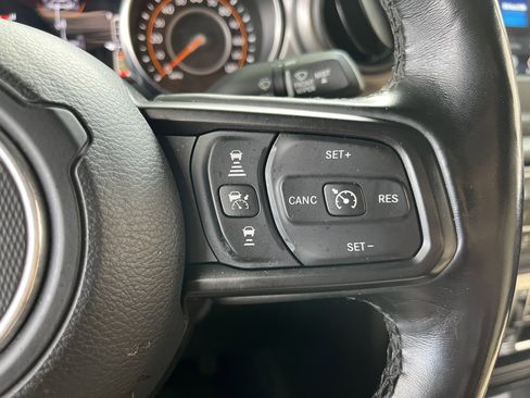 Used 2022 Jeep Wrangler Unlimited Sport AWD/4WD image 20