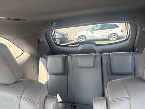 Used 2018 Toyota Highlander Limited AWD/4WD image 16