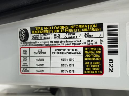 Used 2022 Toyota Tacoma TRD Off-Road image 34