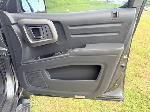 Used 2013 Honda Ridgeline RTL image 25