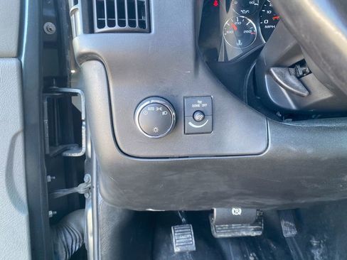 Used 2017 Chevrolet Express 2500 LS image 14