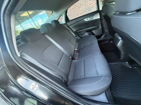 Used 2019 Kia Forte Sedan FWD image 21