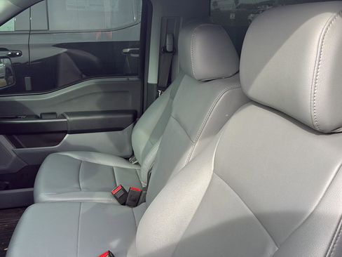 Used 2025 Ford F150 XL image 7