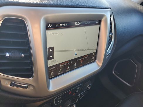 Used 2017 Jeep Compass Latitude w/ Popular Equipment Group image 22