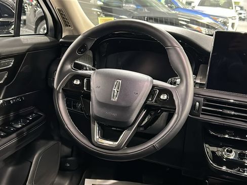 Used 2024 Lincoln Corsair AWD w/ Equipment Group 101A image 25