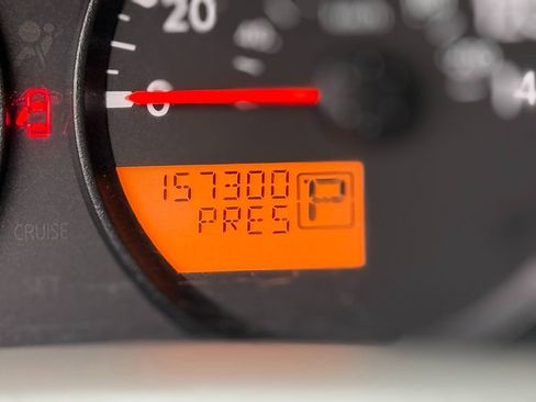 Used 2018 Nissan Frontier S image 31