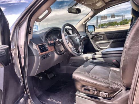 Used 2015 Nissan Armada Platinum w/ 2nd Row Captain Seat Package AWD/4WD image 3