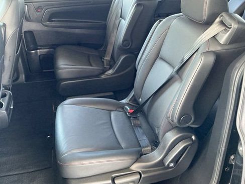 Used 2025 Honda Odyssey Sport-L image 13