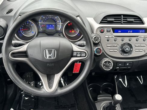Used 2011 Honda Fit image 26