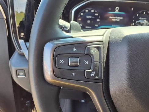 Used 2025 Chevrolet Silverado 1500 ZR2 w/ Technology Package AWD/4WD image 37