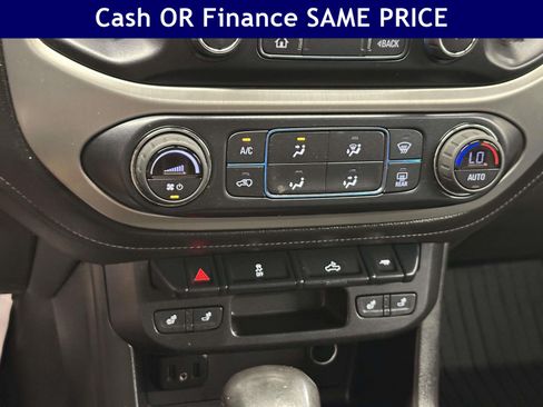 Used 2022 GMC Canyon Elevation AWD/4WD image 26