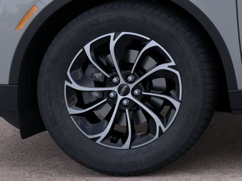 New 2026 Lincoln Nautilus Premier w/ Equipment Group 102A AWD/4WD image 19