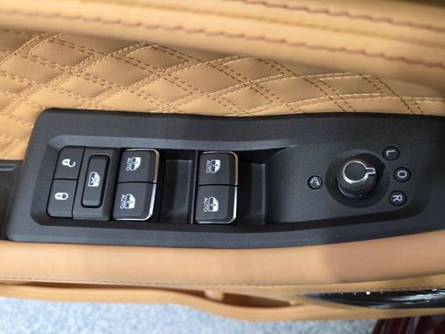 New 2026 Jeep Grand Cherokee L Summit AWD/4WD image 39