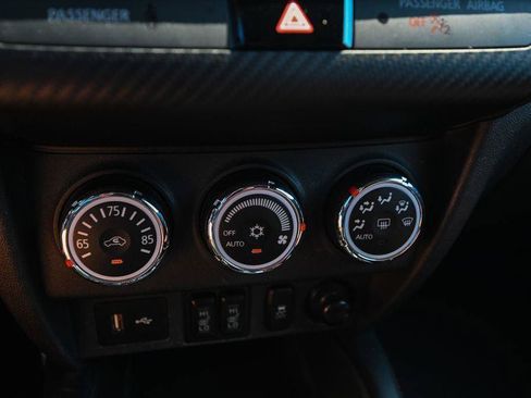 Used 2018 Mitsubishi Outlander Sport LE FWD image 37
