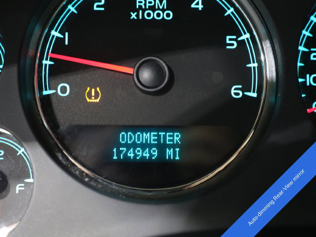 Used 2008 Chevrolet Avalanche LTZ w/ LTZ Preferred Equipment Group AWD/4WD image 4