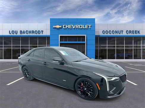 Used 2023 Cadillac CT4 V w/ Technology Package image 2